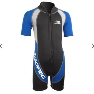 Aropec neoprene wetsuit child size 8